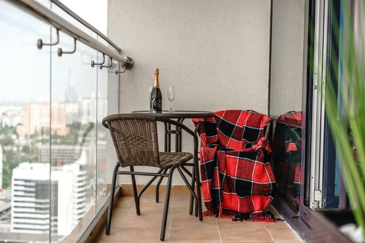 Arcadia Stylish Apartment Big Terrace! Odessa Esterno foto